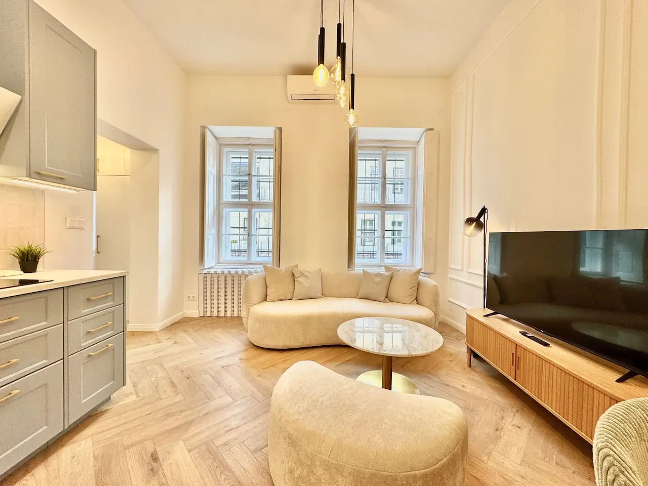 Living room in a professionally managed premium apartment in District V, Budapest
