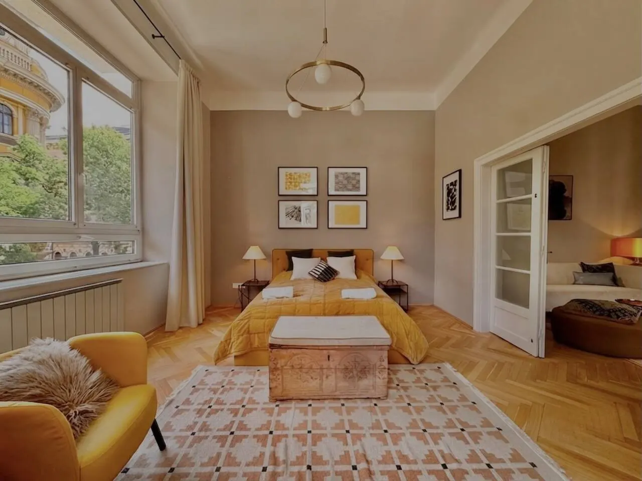 Bedroom in a professionally managed premium apartment in District V, Budapest